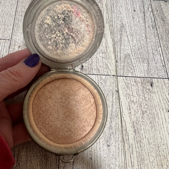 Powder Compact 1940s Flapjack  Chainmail/Mesh Base Vintage - Picture 3 of 3